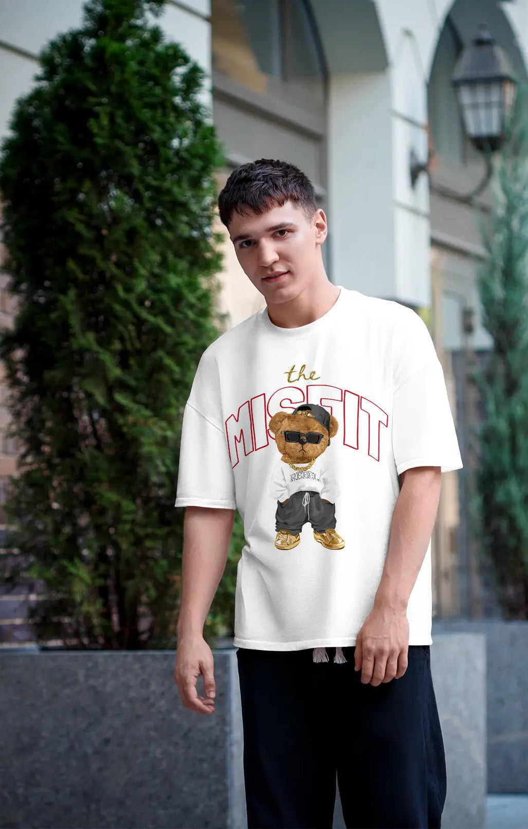 Misfit Teddy White Oversized T-shirt